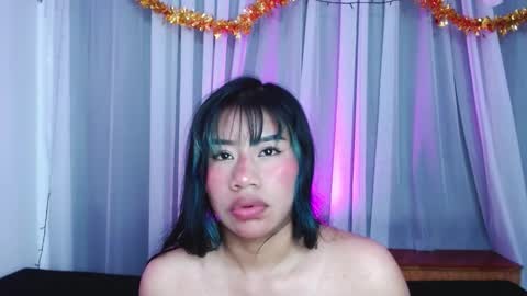 Snapshot of alaiabluecs chatting on 03-11-25, 09:13 Alaia online show from 03-11-25, 09:13