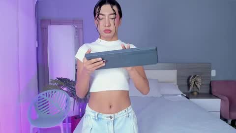 Snapshot of alaiaguerra chatting on 10-30-25, 07:25 alaiaguerra online show from 10-30-25, 07:25