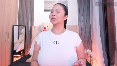     online show from 07-21-26, 04:53