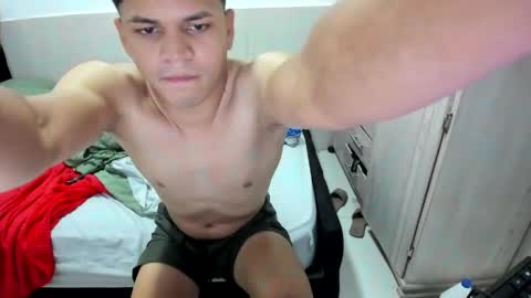 alam_xx_23 online show from 05-13-26, 11:22