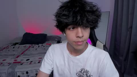 alan18n online show from 01-06-26, 04:05