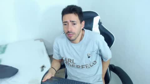 Snapshot of alan_allexander chatting on 02-22-25, 06:06 ALAN online show from 02-22-25, 06:06