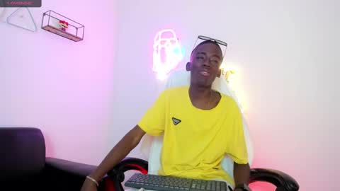 Snapshot of alan_blacke chatting on 10-30-25, 07:58 alan_blacke online show from 10-30-25, 07:58