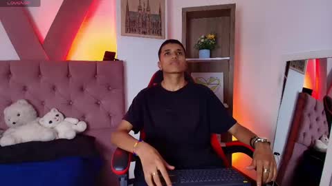 alan_colthon online show from 04-14-26, 02:39