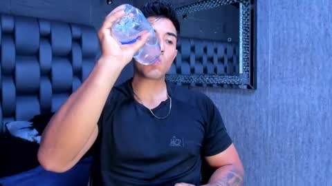 Alan greek online show from 04-19-26, 02:11