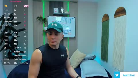 Alan  Kevin can we reach 100 thumbs up please guys  online show from 07-11-26, 07:05