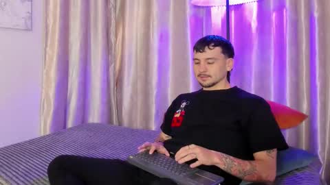 Alan Noir online show from 03-12-26, 11:49