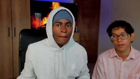 Alan and Criss - WE JUST FRIENDS WITH BENEFITS BOTH VERS online show from 06-07-26, 01:37