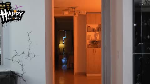 Snapshot of alan_vidal chatting on 10-31-25, 11:39 Alan Vidal online show from 10-31-25, 11:39