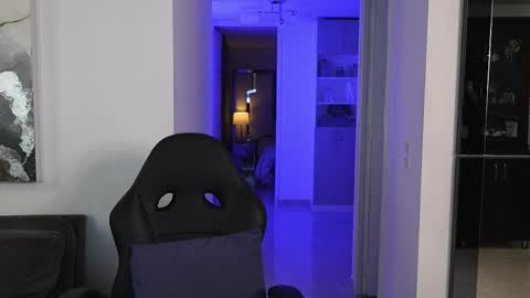 Snapshot of alan_vidal chatting on 11-27-25, 01:07 Alan Vidal online show from 11-27-25, 01:07