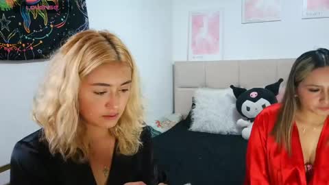 Snapshot of alana0701 chatting on 05-06-26, 03:13 Alana online show from 05-06-26, 03:13