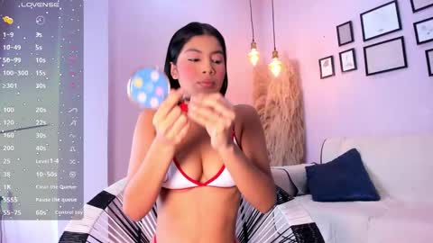 Alana online show from 10-26-25, 12:33