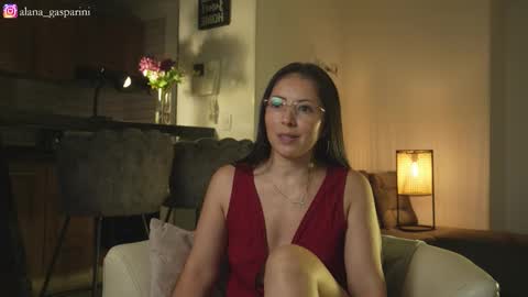 Alana Gasparini online show from 10-31-25, 02:34