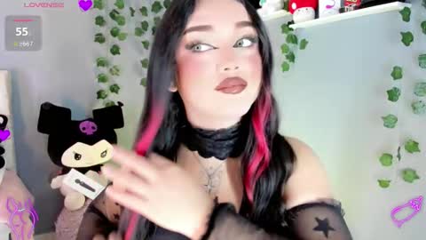 Snapshot of alana_muller_ chatting on 10-20-25, 04:35 Alana Muller online show from 10-20-25, 04:35