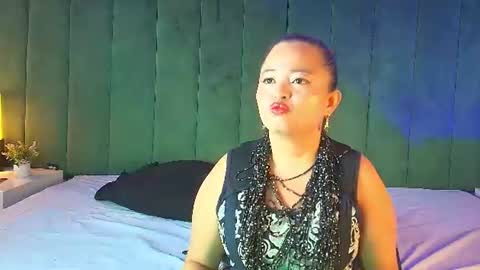 Snapshot of alana_petite chatting on 07-16-26, 01:28 ALANA PETITE online show from 07-16-26, 01:28
