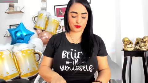 Snapshot of alana_then2 chatting on 09-25-25, 09:29       online show from 09-25-25, 09:29