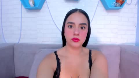 Alana Flores online show from 03-11-25, 11:33