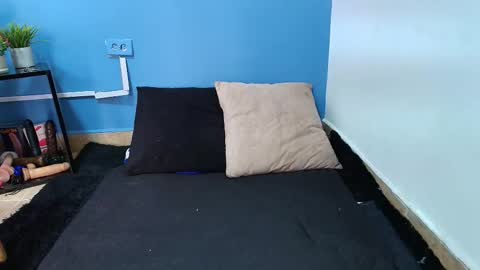 Alanah Prestoon online show from 10-26-25, 05:52