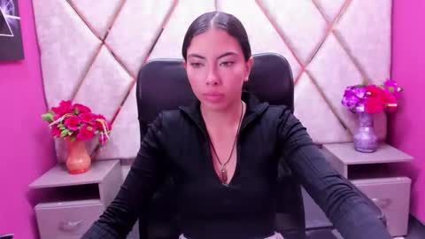 Alana hot online show from 12-14-25, 05:02