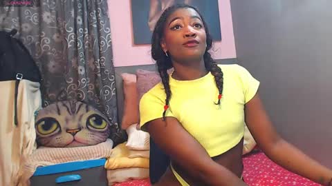 Alanalaurent15 online show from 04-27-26, 02:04