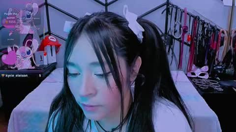 Snapshot of alanaluke chatting on 12-05-25, 08:16 Alana online show from 12-05-25, 08:16