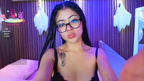 Sasha online show from 10-27-25, 03:43