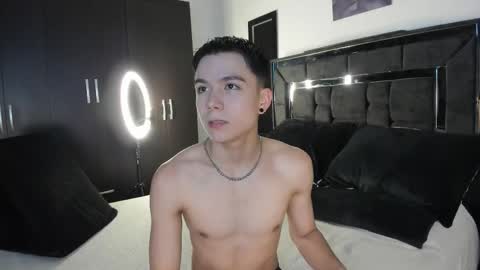 alanblack1 online show from 11-19-25, 09:59