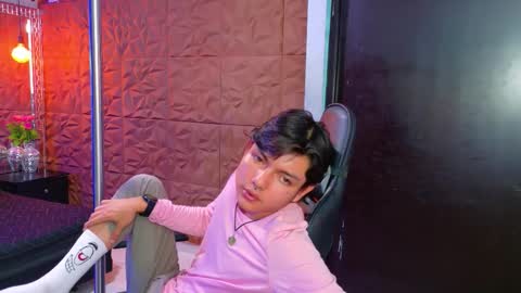 Snapshot of alandelrey57 chatting on 09-16-25, 04:57 ALAN DEL REY online show from 09-16-25, 04:57