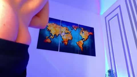 Snapshot of alanferrer chatting on 11-25-25, 10:59 Alan Ferrer online show from 11-25-25, 10:59