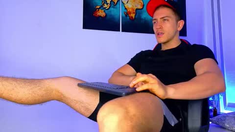 Alan Ferrer online show from 12-17-25, 10:32