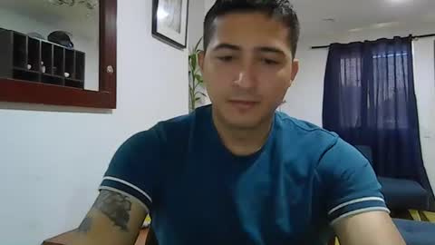 Snapshot of alanj998 chatting on 06-26-26, 03:38 alanj998 online show from 06-26-26, 03:38