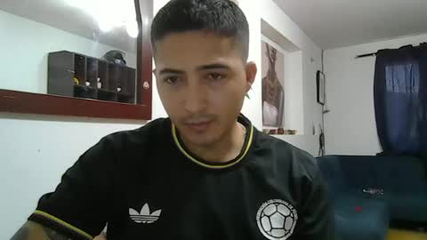 Snapshot of alanj998 chatting on 06-28-26, 04:02 alanj998 online show from 06-28-26, 04:02