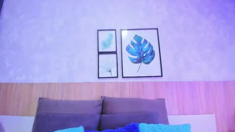 Snapshot of alanna_hank chatting on 01-11-26, 03:22 Alanna online show from 01-11-26, 03:22