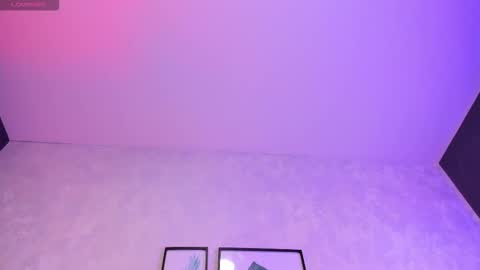 Snapshot of alanna_hank chatting on 02-09-26, 05:11 Alanna online show from 02-09-26, 05:11