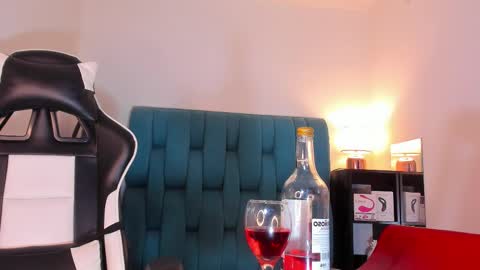 Snapshot of alannaughty_ chatting on 02-14-25, 03:54 alannaughty_ online show from 02-14-25, 03:54