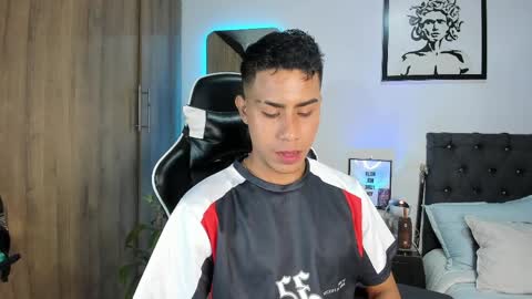 alannaughty_ online show from 04-28-26, 11:43