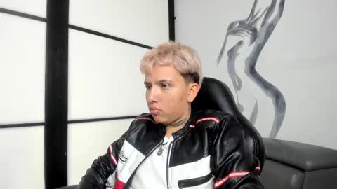 alanred_ online show from 09-22-25, 04:14