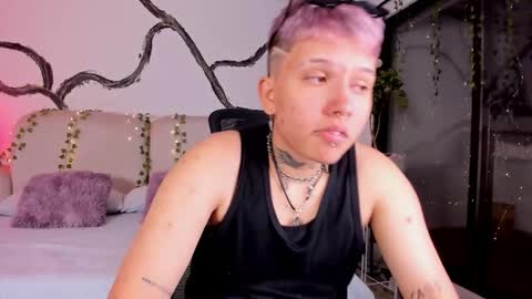 alanred_ online show from 10-05-25, 03:38