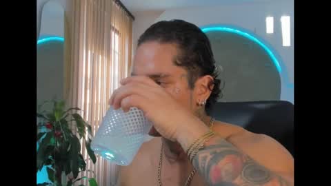 Snapshot of alanrodgers2_0 chatting on 03-01-25, 04:11 alan online show from 03-01-25, 04:11