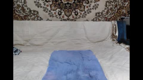 Snapshot of alanstrongs chatting on 09-26-25, 02:54 AlanStrongs online show from 09-26-25, 02:54