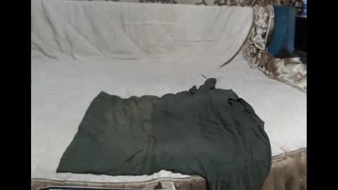 Snapshot of alanstrongs chatting on 05-18-26, 08:42 AlanStrongs online show from 05-18-26, 08:42