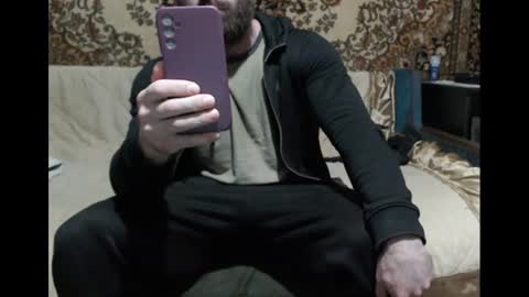 Snapshot of alanstrongs chatting on 06-19-26, 03:38 AlanStrongs online show from 06-19-26, 03:38