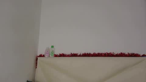 AllylicArabis online show from 02-08-26, 01:36