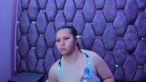 Snapshot of alasmith_ chatting on 11-11-25, 02:44 AlaSmith online show from 11-11-25, 02:44