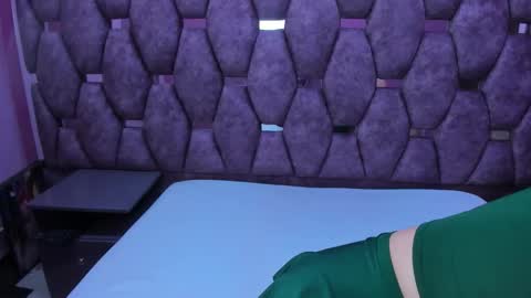 Snapshot of alasmith_ chatting on 12-01-25, 02:16 AlaSmith online show from 12-01-25, 02:16