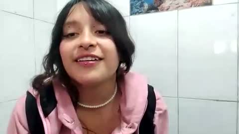 alazka_way online show from 05-26-26, 03:52