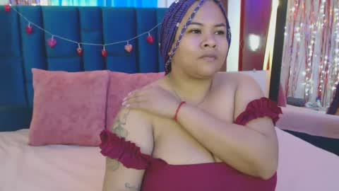 Snapshot of alba_sex10 chatting on 01-30-25, 10:19 alba online show from 01-30-25, 10:19