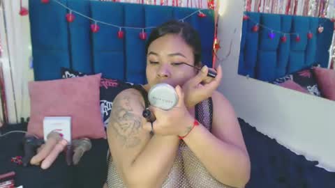 Snapshot of alba_sex10 chatting on 03-01-25, 05:38 alba online show from 03-01-25, 05:38