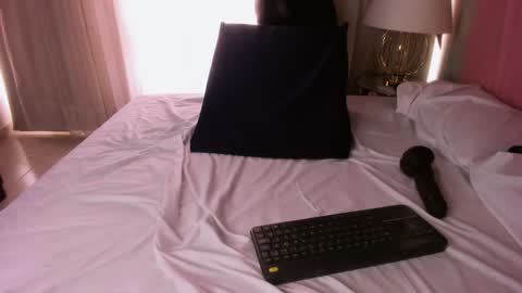 Snapshot of albaandthayron chatting on 02-01-25, 06:08 albaandthayron online show from 02-01-25, 06:08