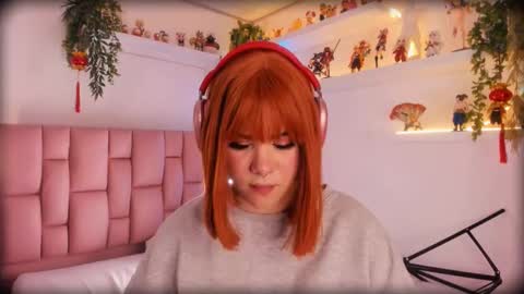 Snapshot of albaandthayron chatting on 02-19-25, 03:05 albaandthayron online show from 02-19-25, 03:05